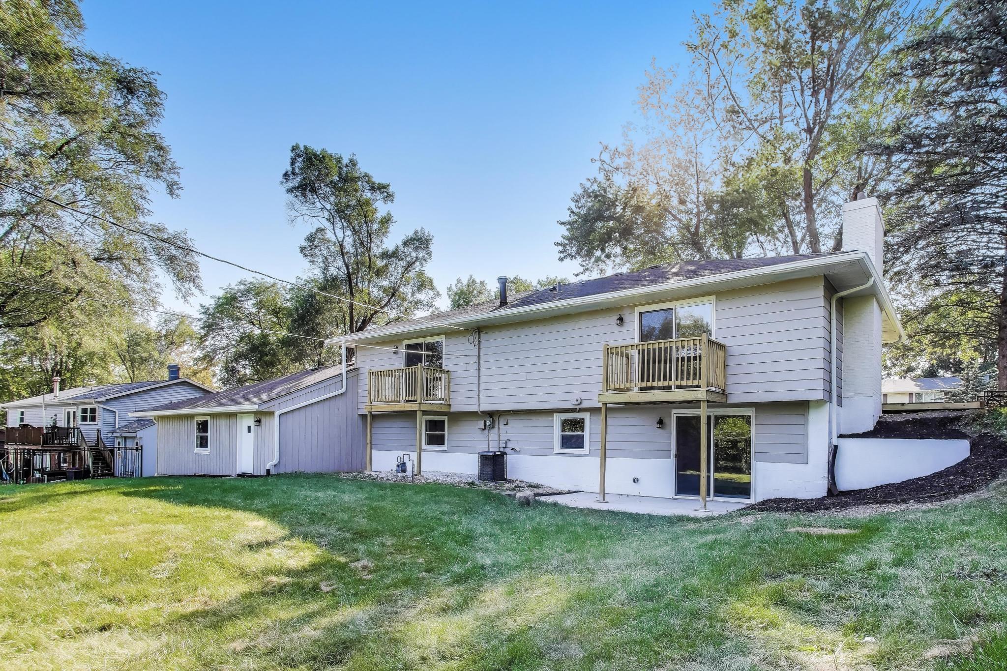 9111 Fairbanks Street Crown Point, IN 46307 - Photo 38 of 43 2048x1365