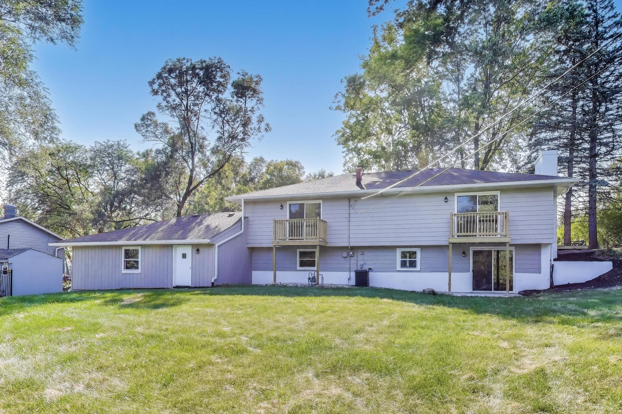 9111 Fairbanks Street Crown Point, IN 46307 - Photo 40 of 43 2048x1365