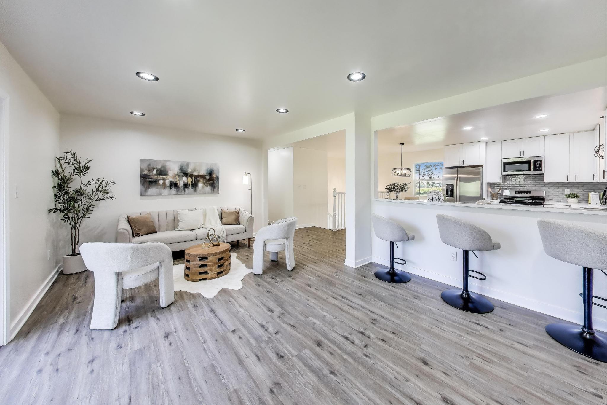 9111 Fairbanks Street Crown Point, IN 46307 - Photo 6 of 43 2048x1366