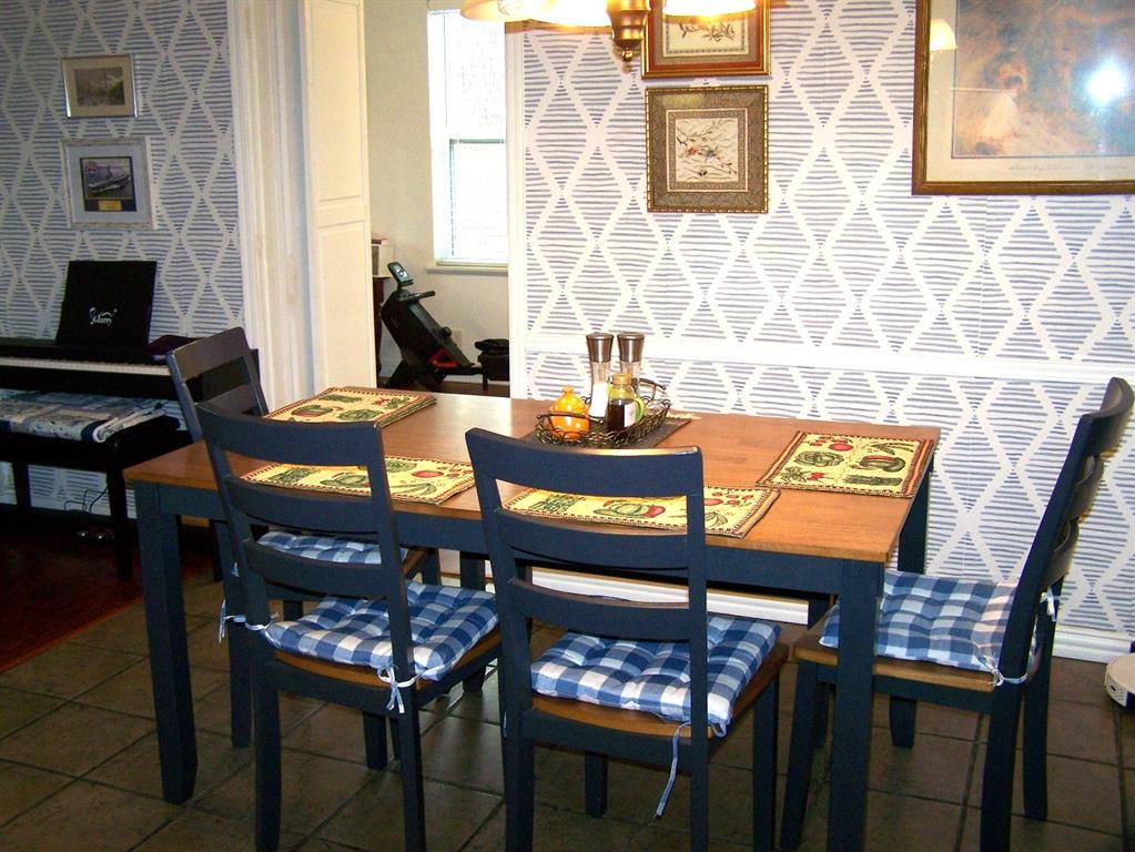 95 J Street Pottsboro, TX 75076 - Photo 8 of 28