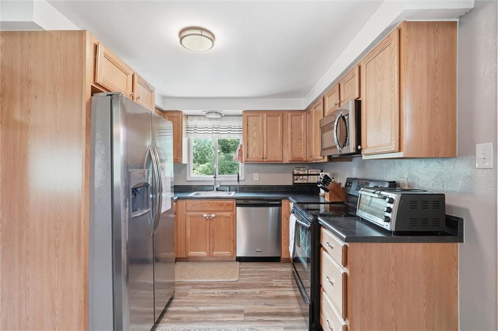1251 Sunnybrook Road Washington, PA 15301 - Photo 13 of 31