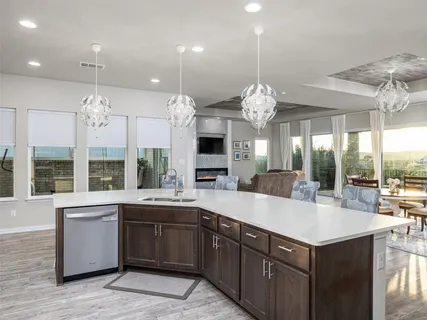 $715,000 | 7516 Pace Ravine Drive, Lago Vista, TX 78645