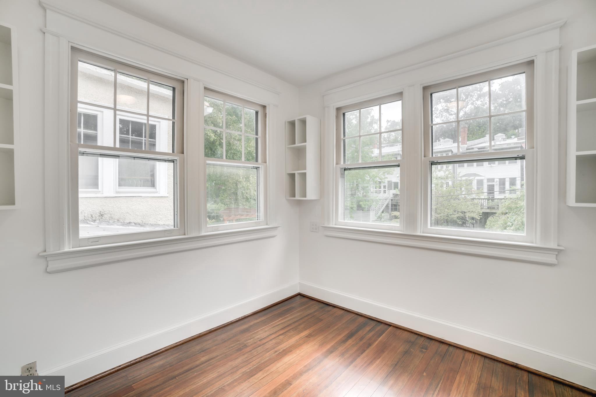 2030 Pierce Mill Road Northwest Washington, DC 20010 - Photo 23 of 25