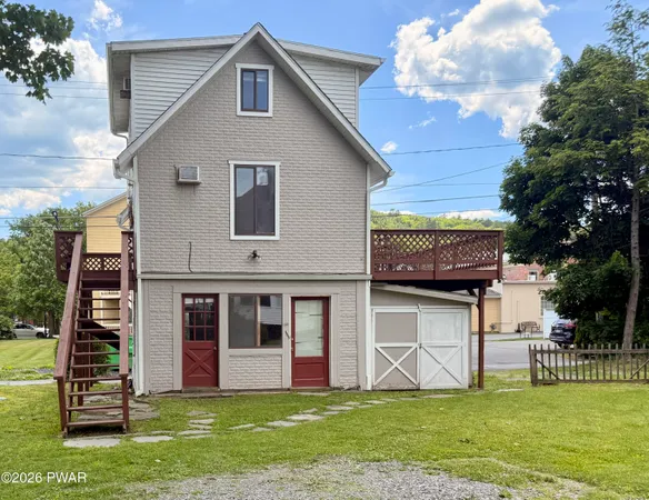 $1,600 | 203 East Ann Street, Milford, PA 18337