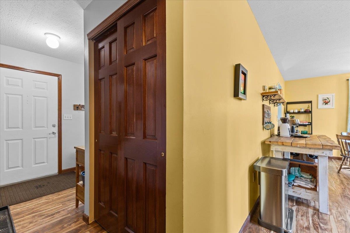 16 Rowland Road Fairfax, VT 05454 - Photo 4 of 40