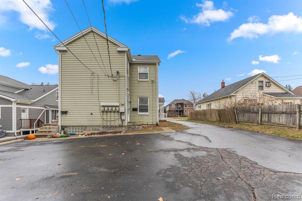 333 Woodward Avenue Rochester, MI 48307 - Photo 39 of 51