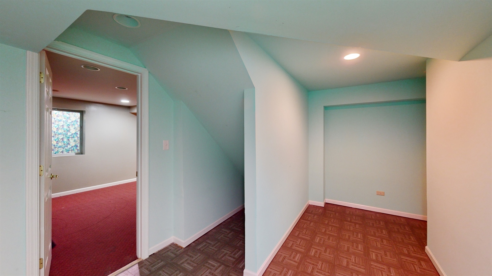 627 Conestoga Road Naperville, IL 60563 - Photo 38 of 46 a view of hallway with a elevator