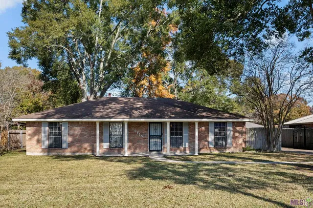 $200,000 | 10815 Stanley Aubin Lane, Baton Rouge, LA 70816