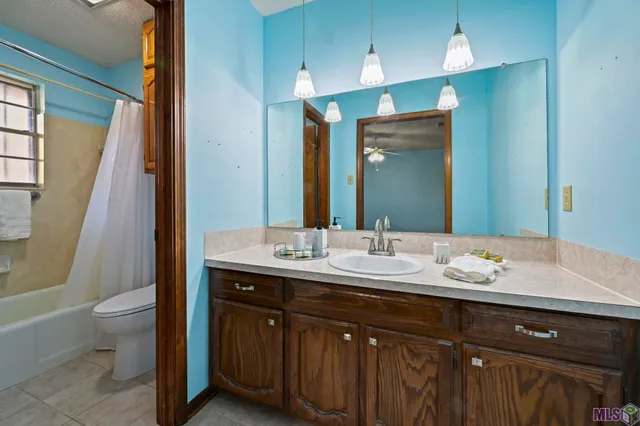 $200,000 | 10815 Stanley Aubin Lane, Baton Rouge, LA 70816