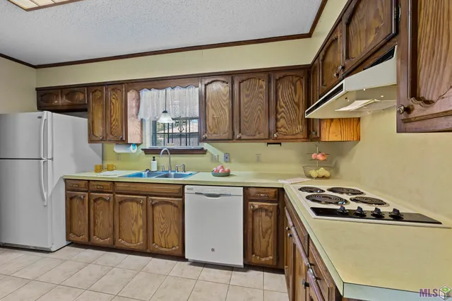 $200,000 | 10815 Stanley Aubin Lane, Baton Rouge, LA 70816