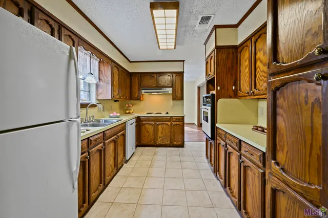 $200,000 | 10815 Stanley Aubin Lane, Baton Rouge, LA 70816