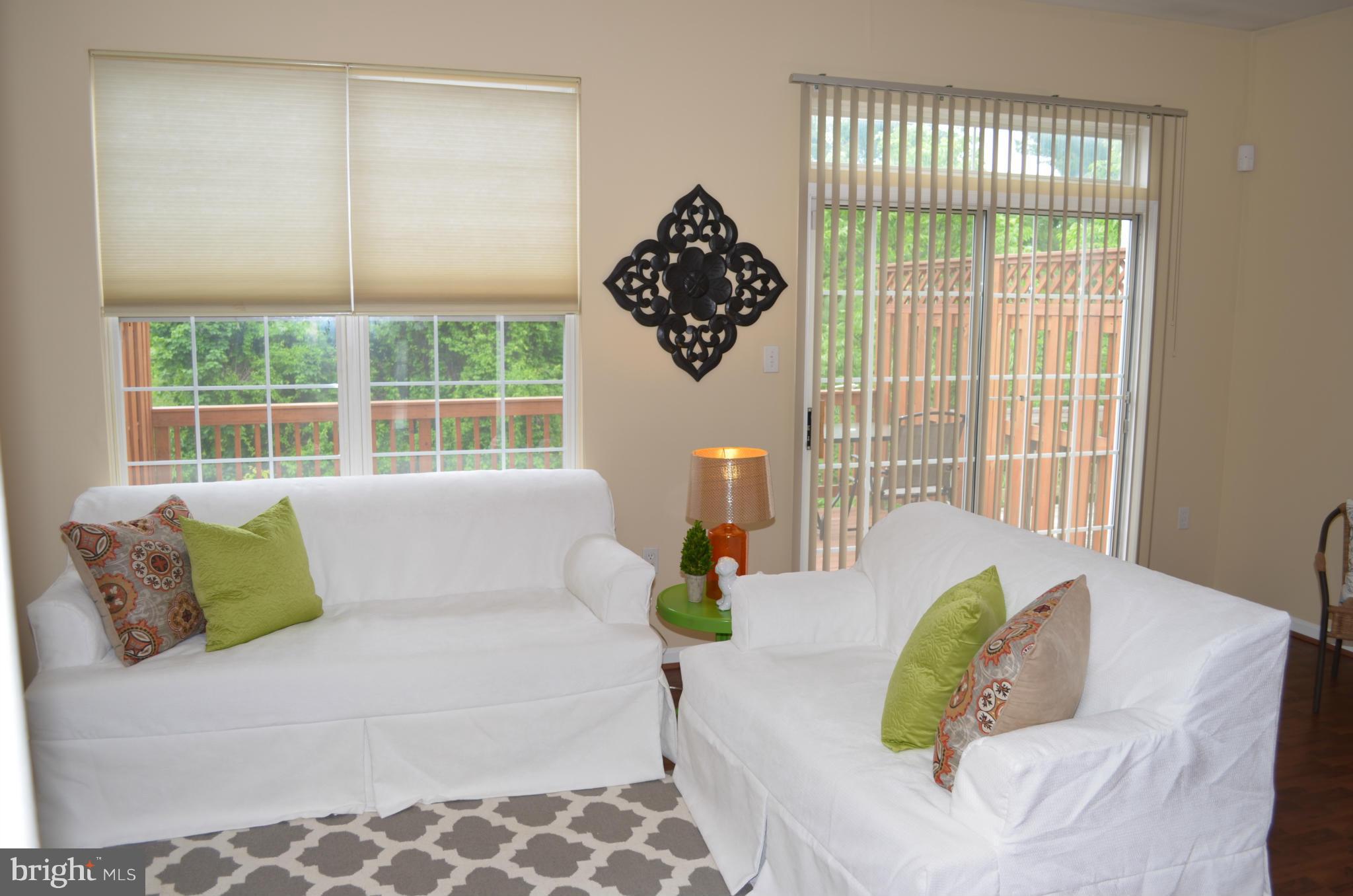 4312 Huntshire Road Randallstown, MD 21133 - Photo 9 of 23 Living Room