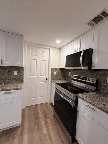 $1,900 | 5912 Niblick Place, North Port, FL 34287