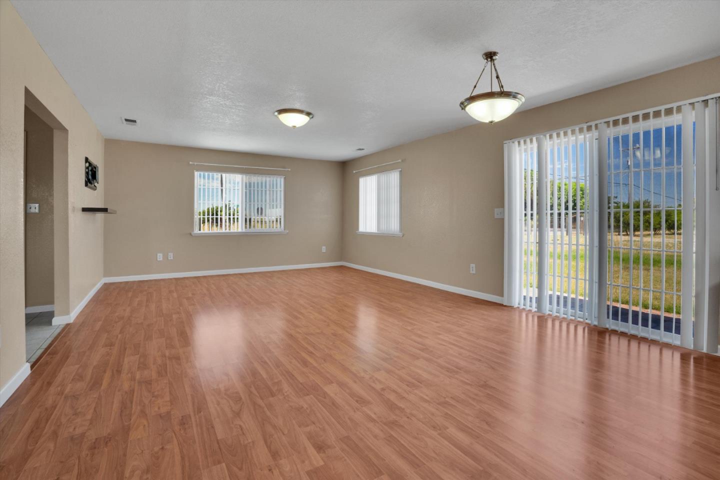 21330 Corral Hollow Road Tracy, CA 95304 - Photo 12 of 40 Gallery Image 12