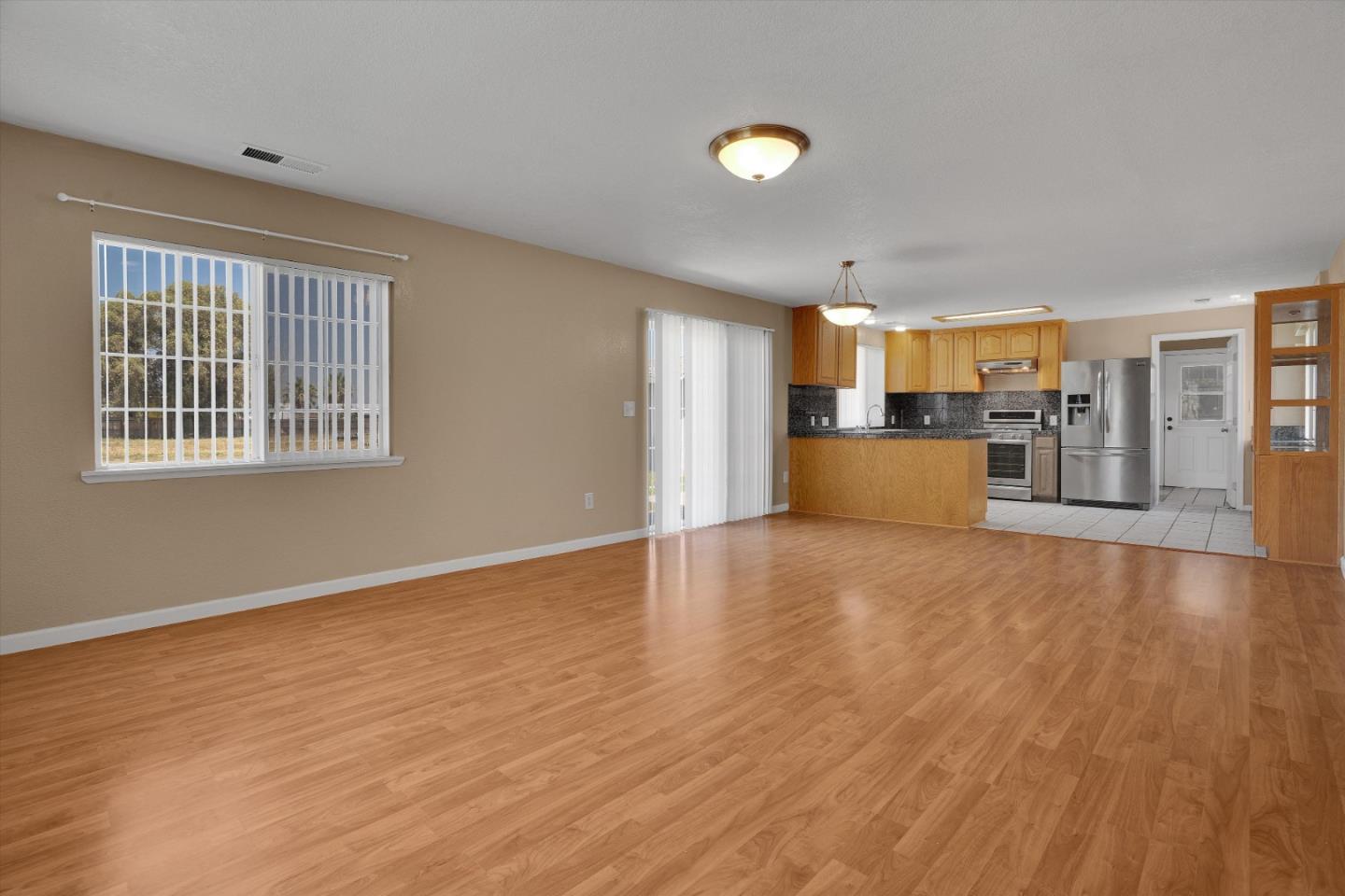 21330 Corral Hollow Road Tracy, CA 95304 - Photo 5 of 40 Gallery Image 5