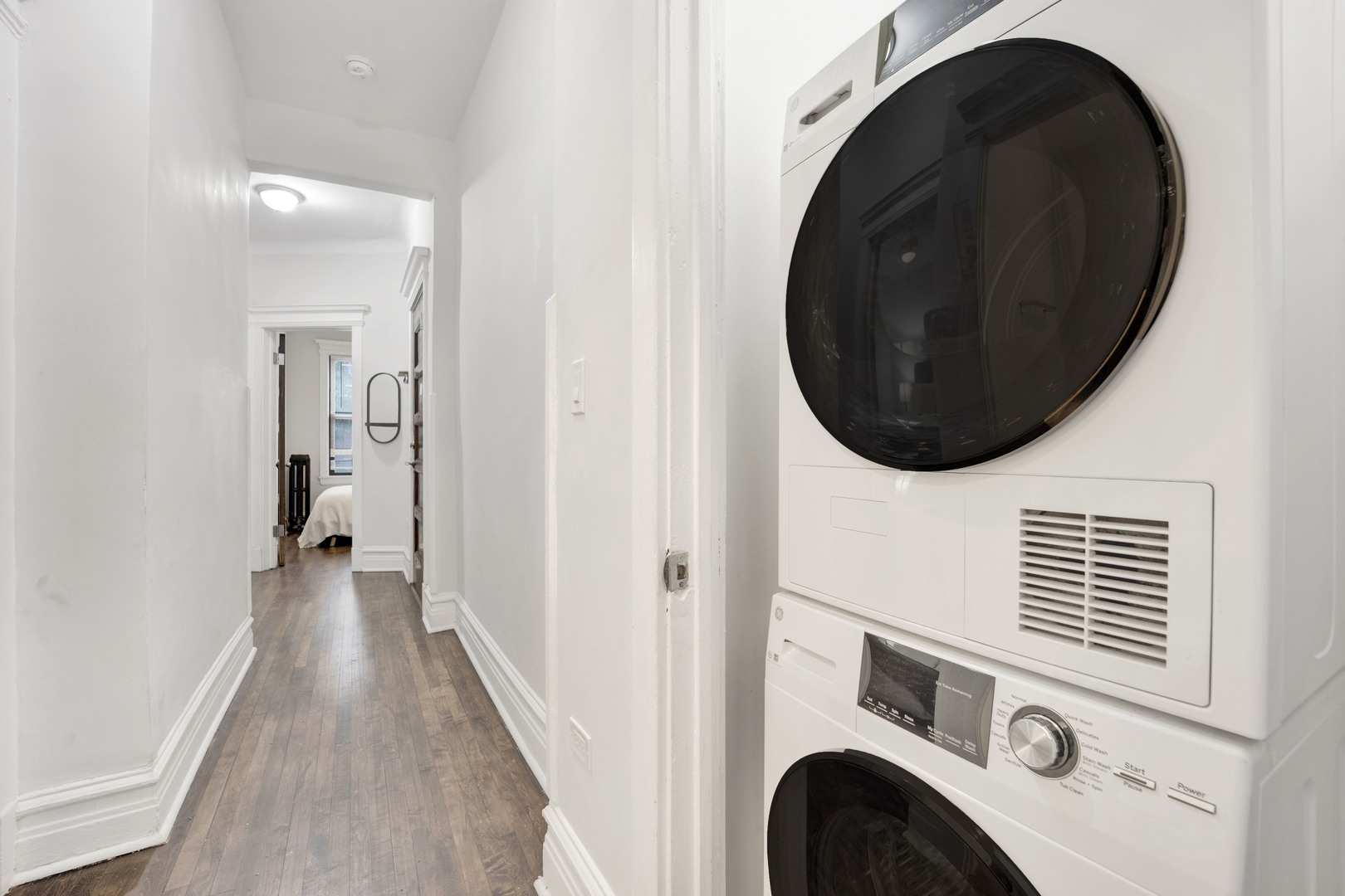1004 West Dakin Street, Unit 3 Chicago, IL 60613 - Photo 8 of 11