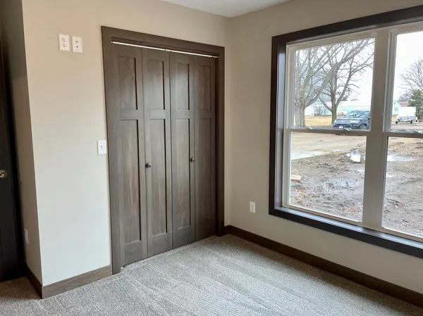 $239,900 | 950 1st Avenue West, Unit 1, Edgerton, MN 56128