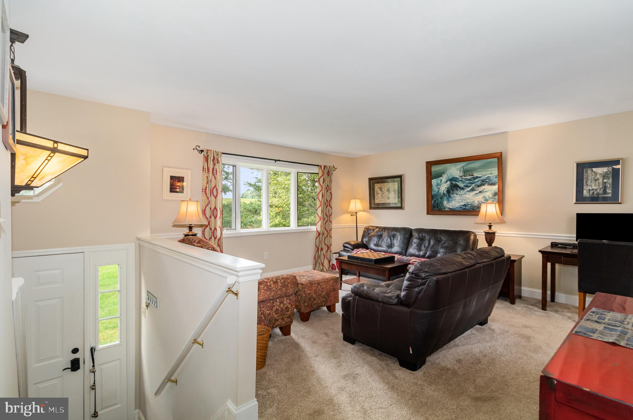 188 Newberry Road Middletown, PA 17057 - Photo 4 of 26 Gallery Image 4