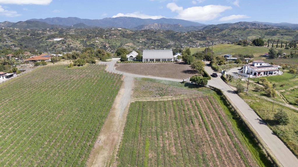 2869 Dos Lomas Place Fallbrook, CA 92028 - Photo 63 of 73