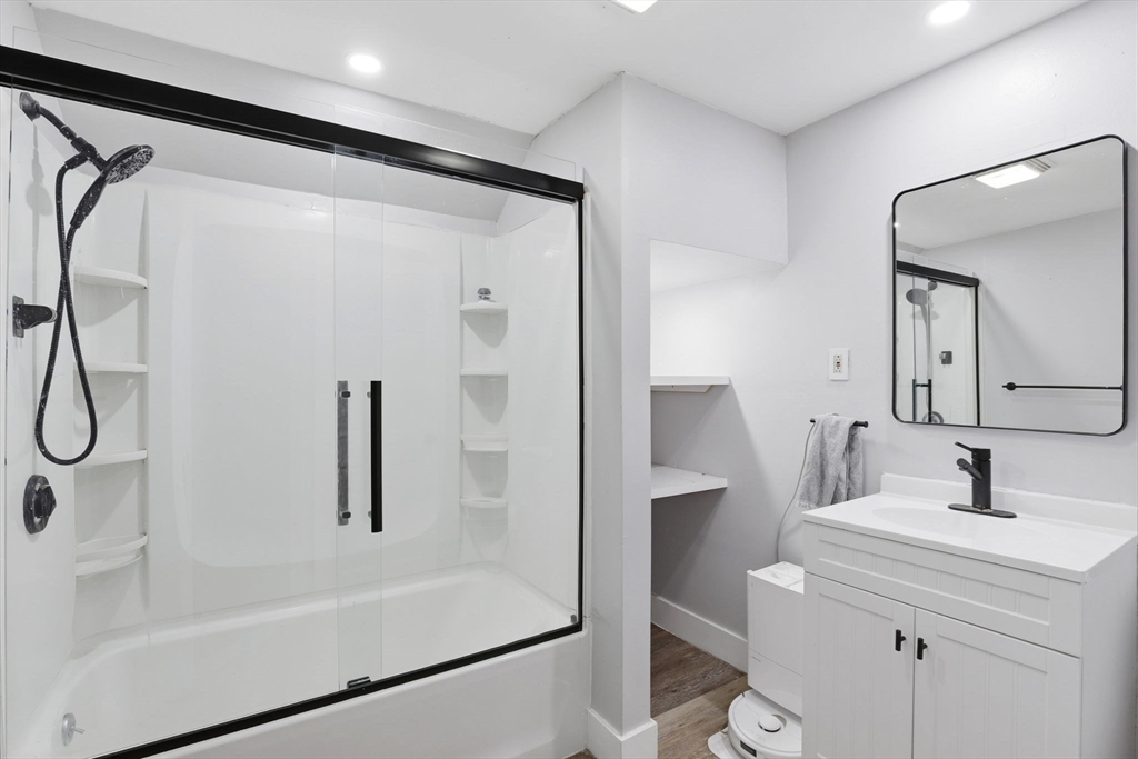 39 Cross Street Quincy, MA 02169 - Photo 13 of 42