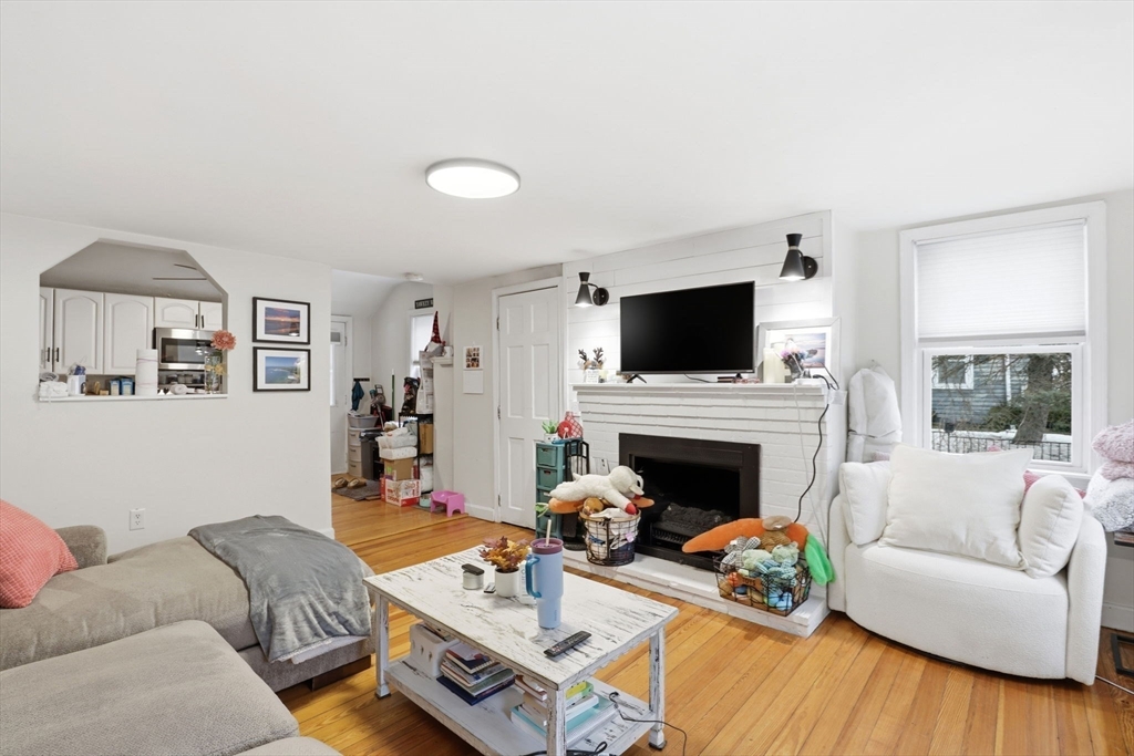 39 Cross Street Quincy, MA 02169 - Photo 19 of 42