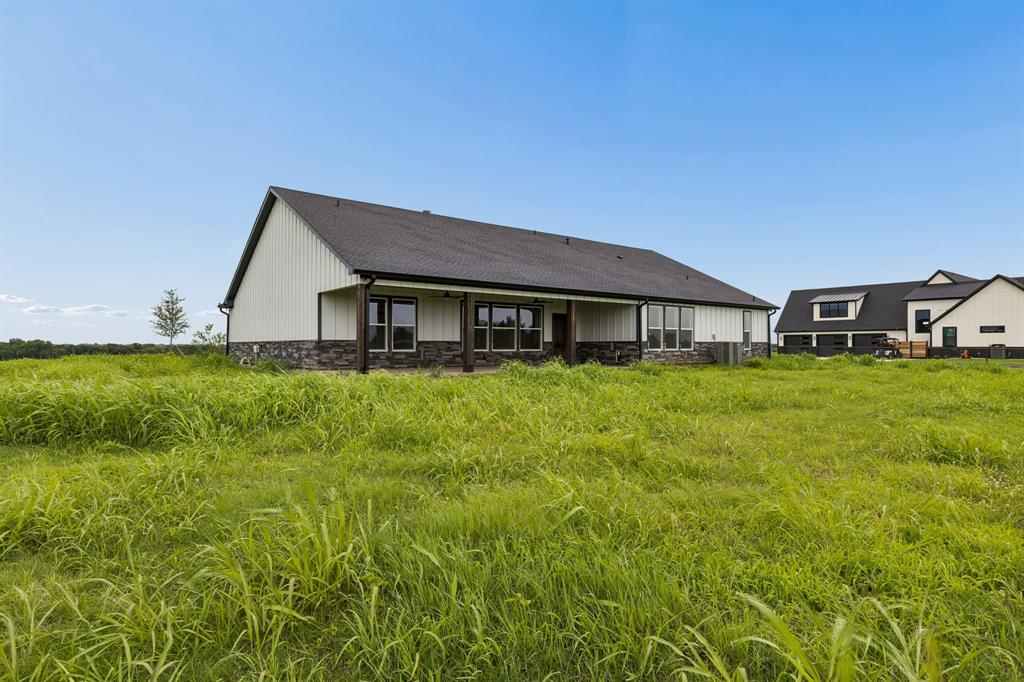 835 Clb Lk Road Whitesboro, TX 76273 - Photo 20 of 24