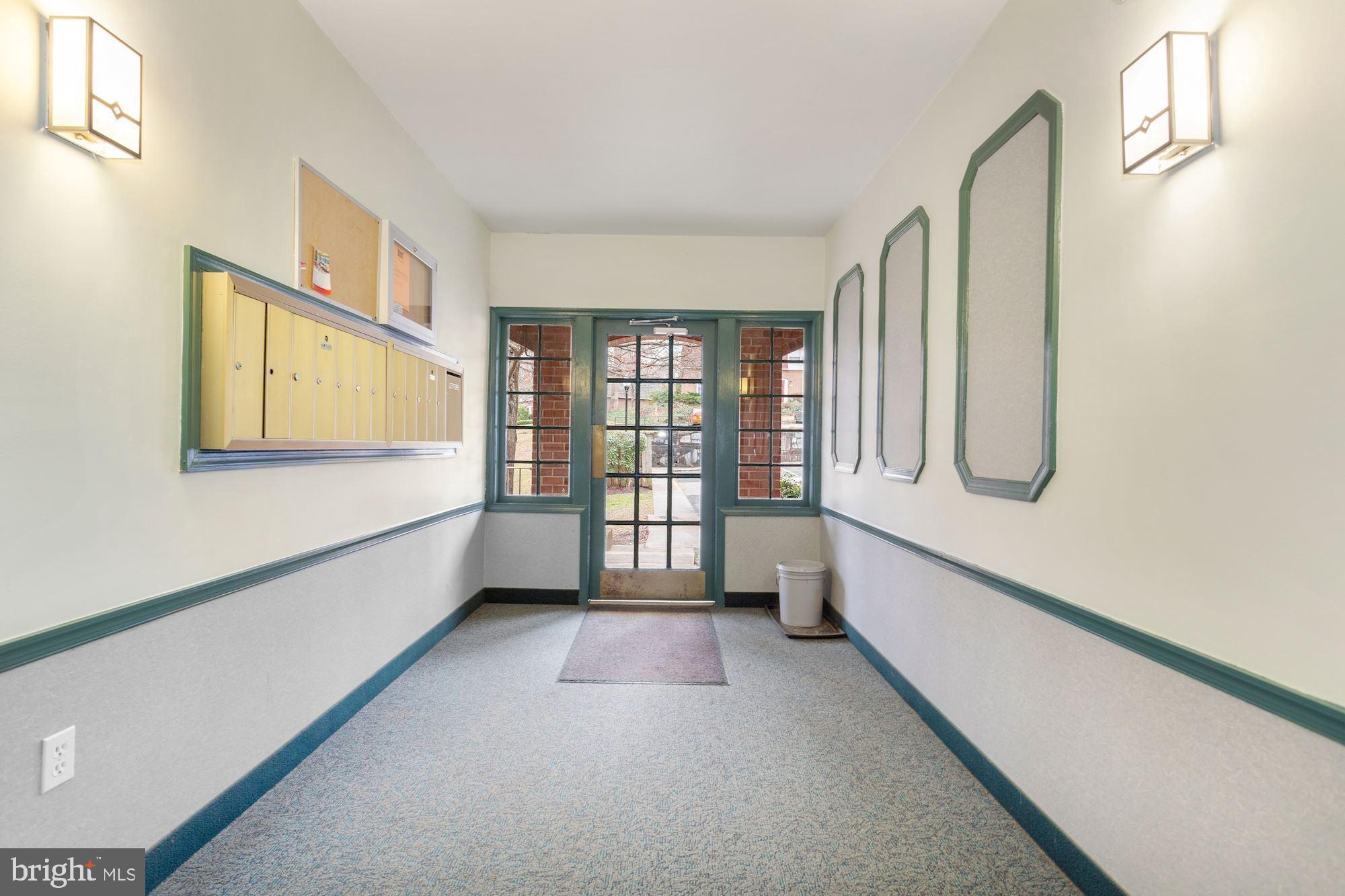 8110 Colony Point Road, Unit 218 Springfield, VA 22152 - Photo 3 of 40 Lobby view