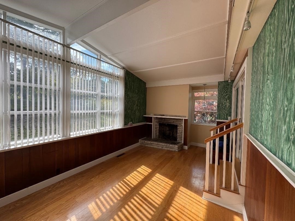 2 Larch Road Georgetown, MA 01833 - Photo 11 of 20 Gallery Image 11