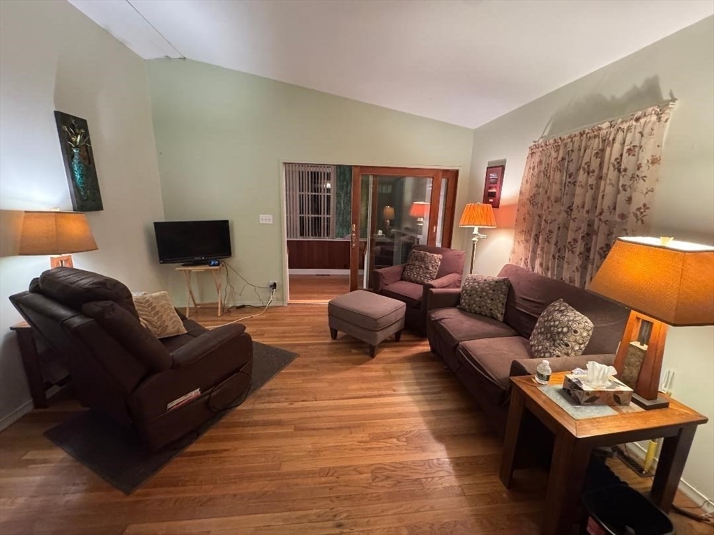 2 Larch Road Georgetown, MA 01833 - Photo 8 of 20 Gallery Image 8