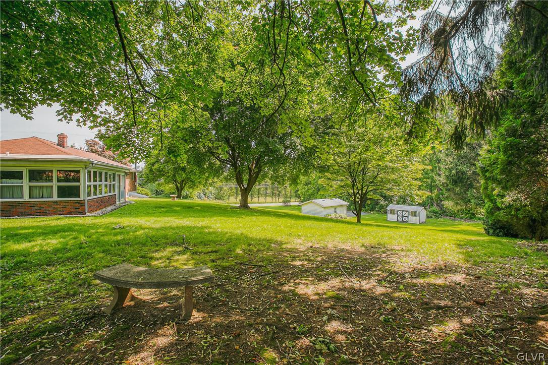 3990 Seiples Station Road Whitehall, PA 18052 - Photo 6 of 23 Gallery Image 6