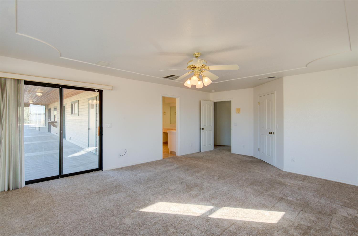 19580 Watts Valley Road Sanger, CA 93657 - Photo 11 of 22