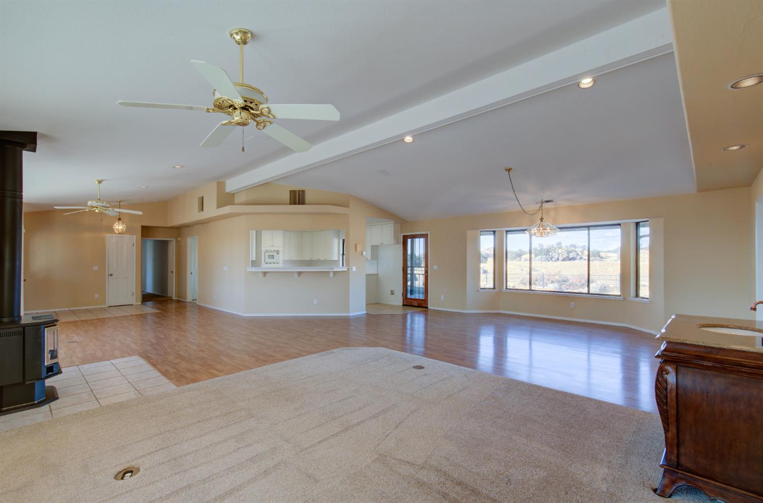 19580 Watts Valley Road Sanger, CA 93657 - Photo 5 of 22