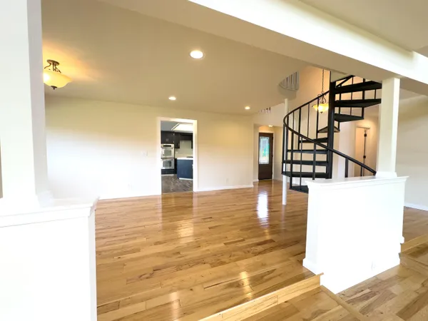 $569,000 | 13672 Twin Lakes Lane, Redding, CA 96003