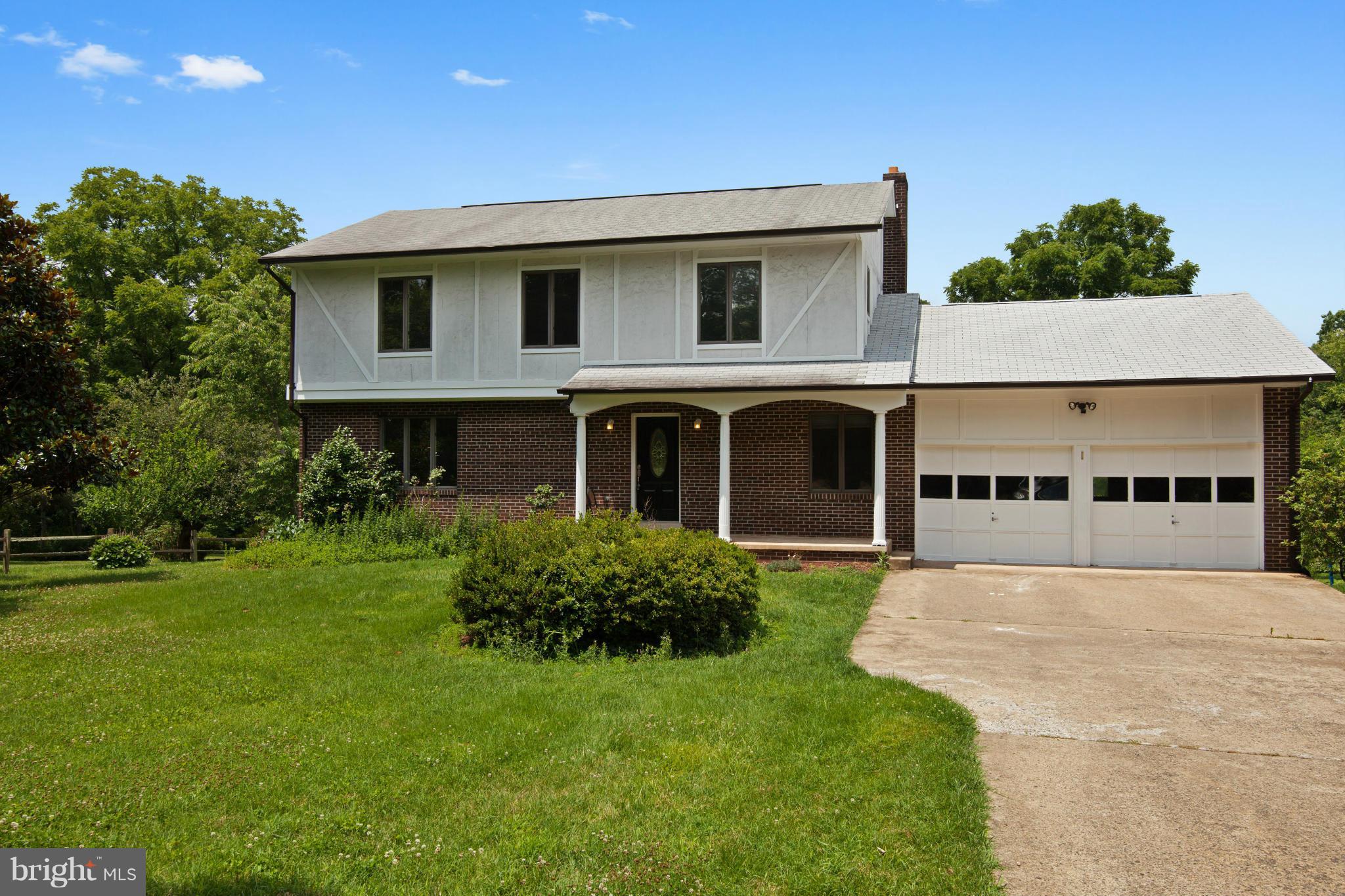 9002 Stonewall Road Manassas, VA 20110 - Photo 2 of 30 Exterior (Front)