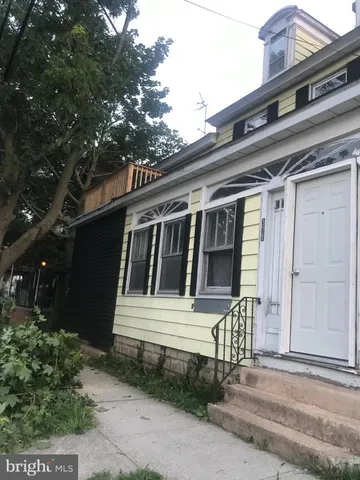 $240,000 | 371 East Broadway, Salem, NJ 08079