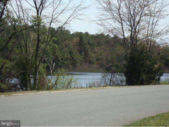 8 A Cranberry Road Manahawkin, NJ 08050 - Photo 15 of 21 Gallery Image 15