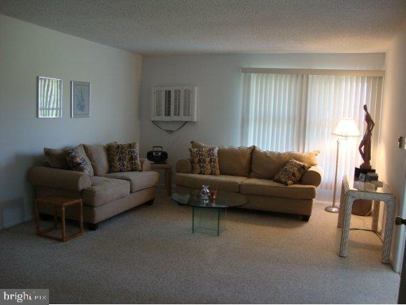 8 A Cranberry Road Manahawkin, NJ 08050 - Photo 3 of 21 Gallery Image 3