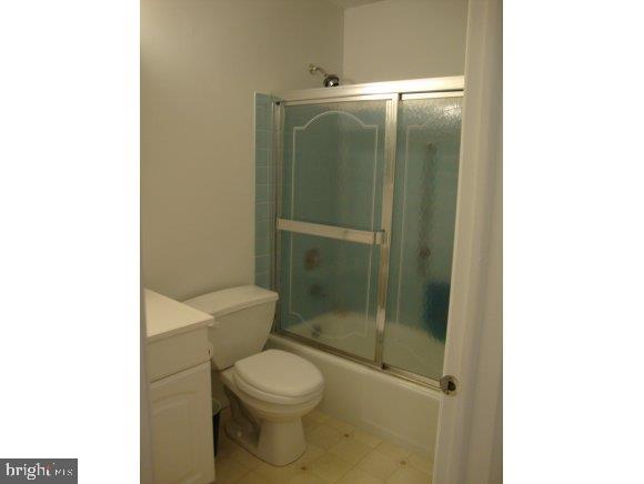 8 A Cranberry Road Manahawkin, NJ 08050 - Photo 9 of 21 Gallery Image 9