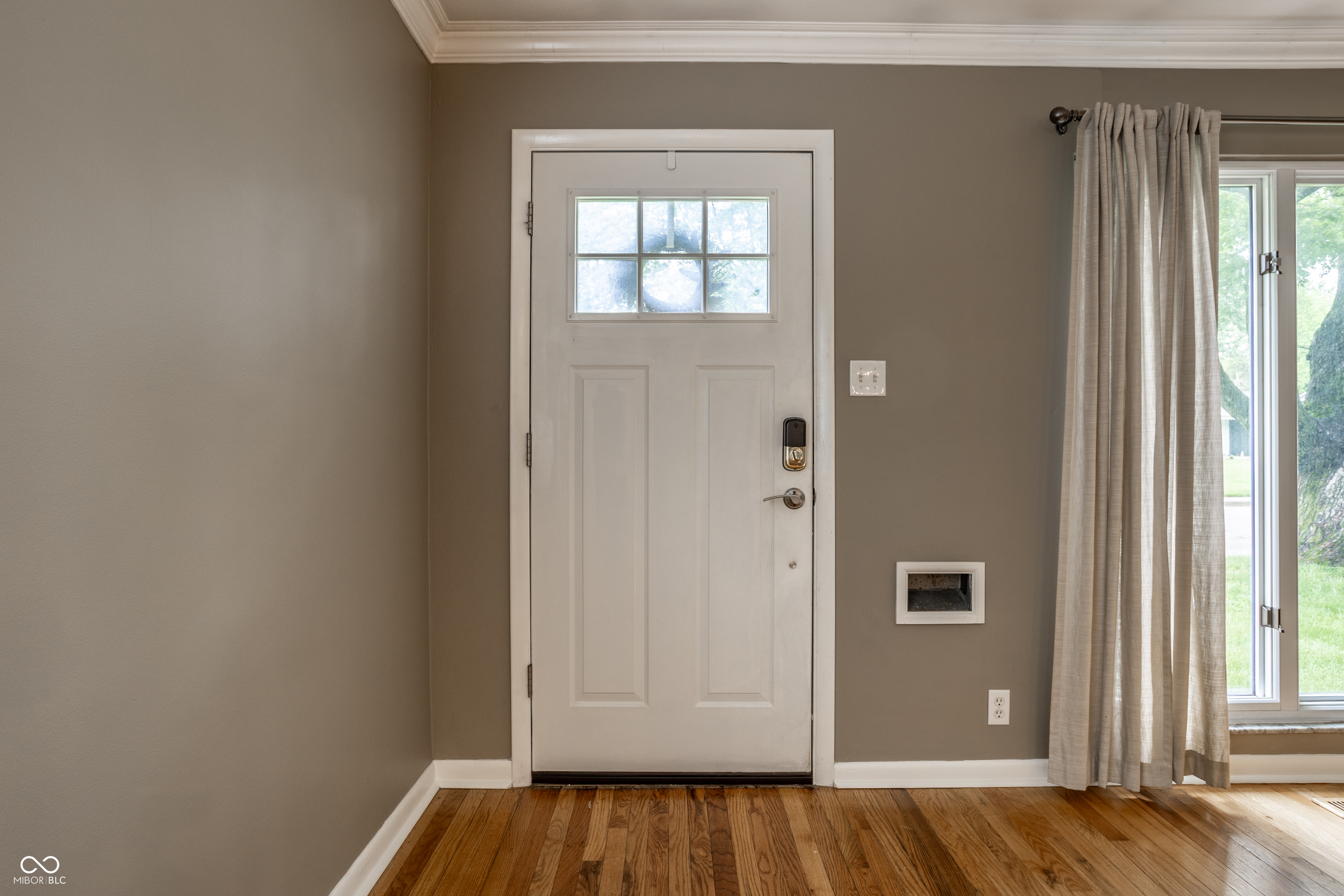 5720 North Rural Street Indianapolis, IN 46220 - Photo 5 of 33
