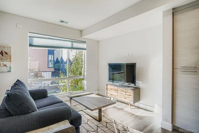 $500,000 | 5537 West 11th Place, Lakewood, CO 80214