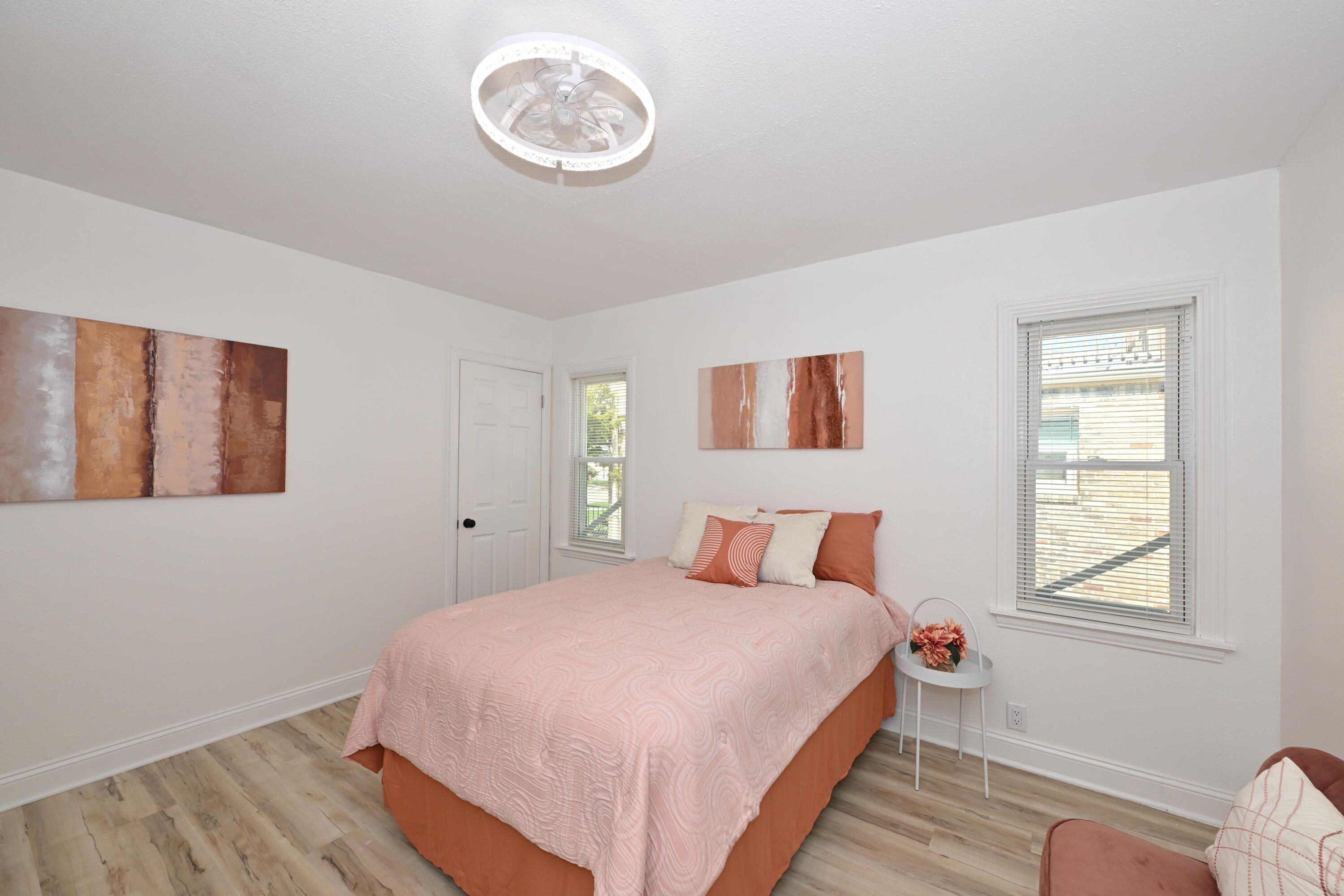 4208 North 19th Pl. Milwaukee, WI 53209 - Photo 18 of 35 Bedroom 3