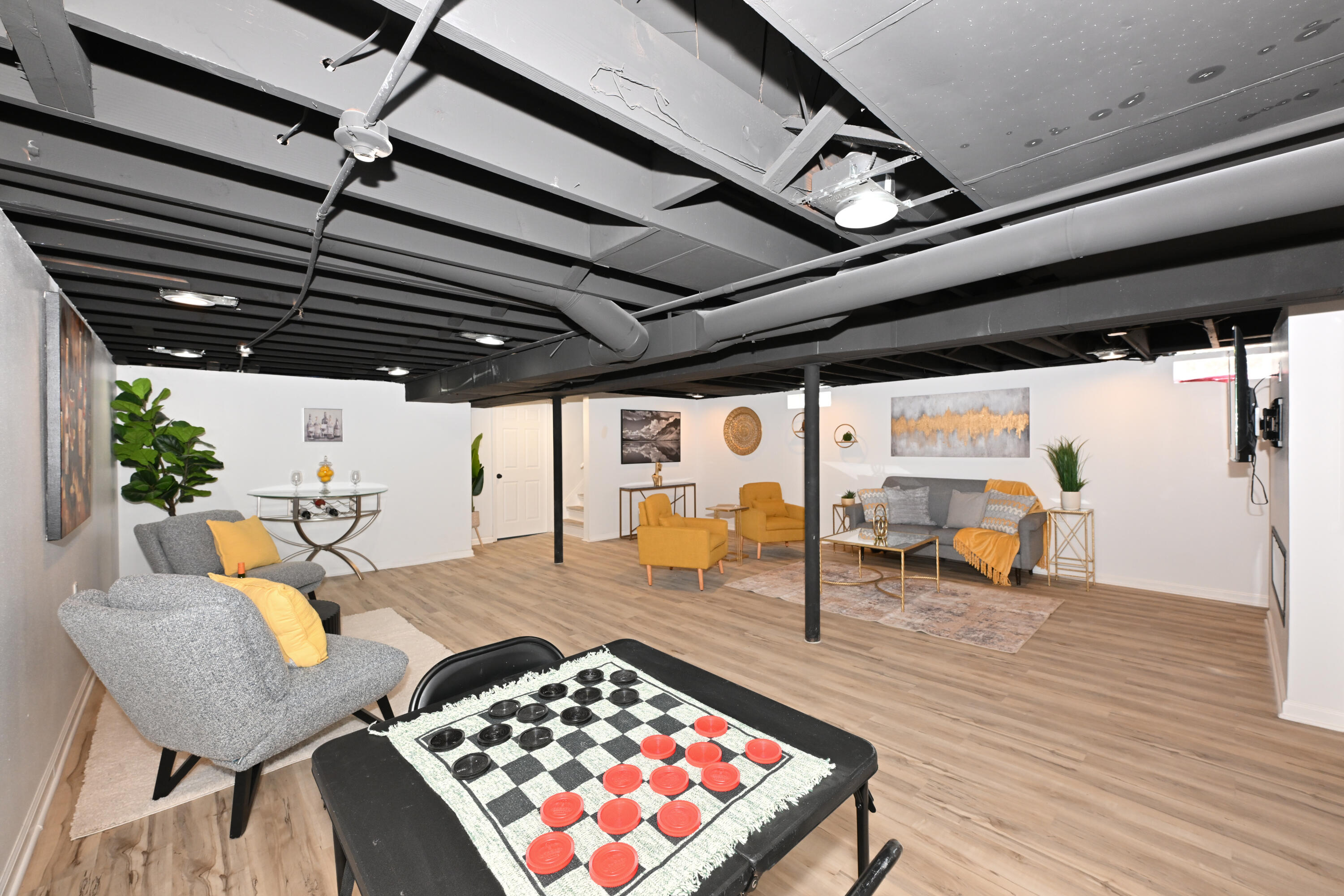 4208 North 19th Pl. Milwaukee, WI 53209 - Photo 29 of 35 Rec Room