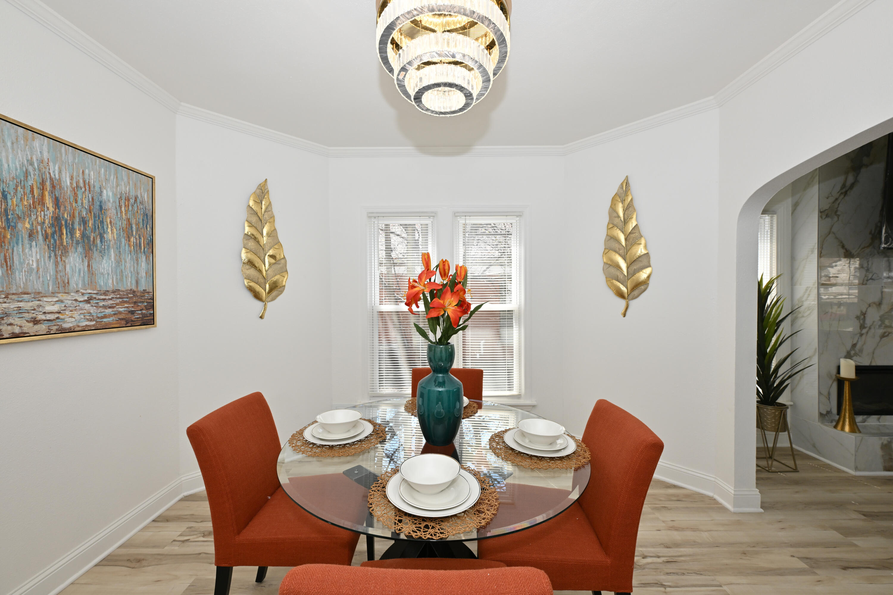 4208 North 19th Pl. Milwaukee, WI 53209 - Photo 8 of 35 Dining Room