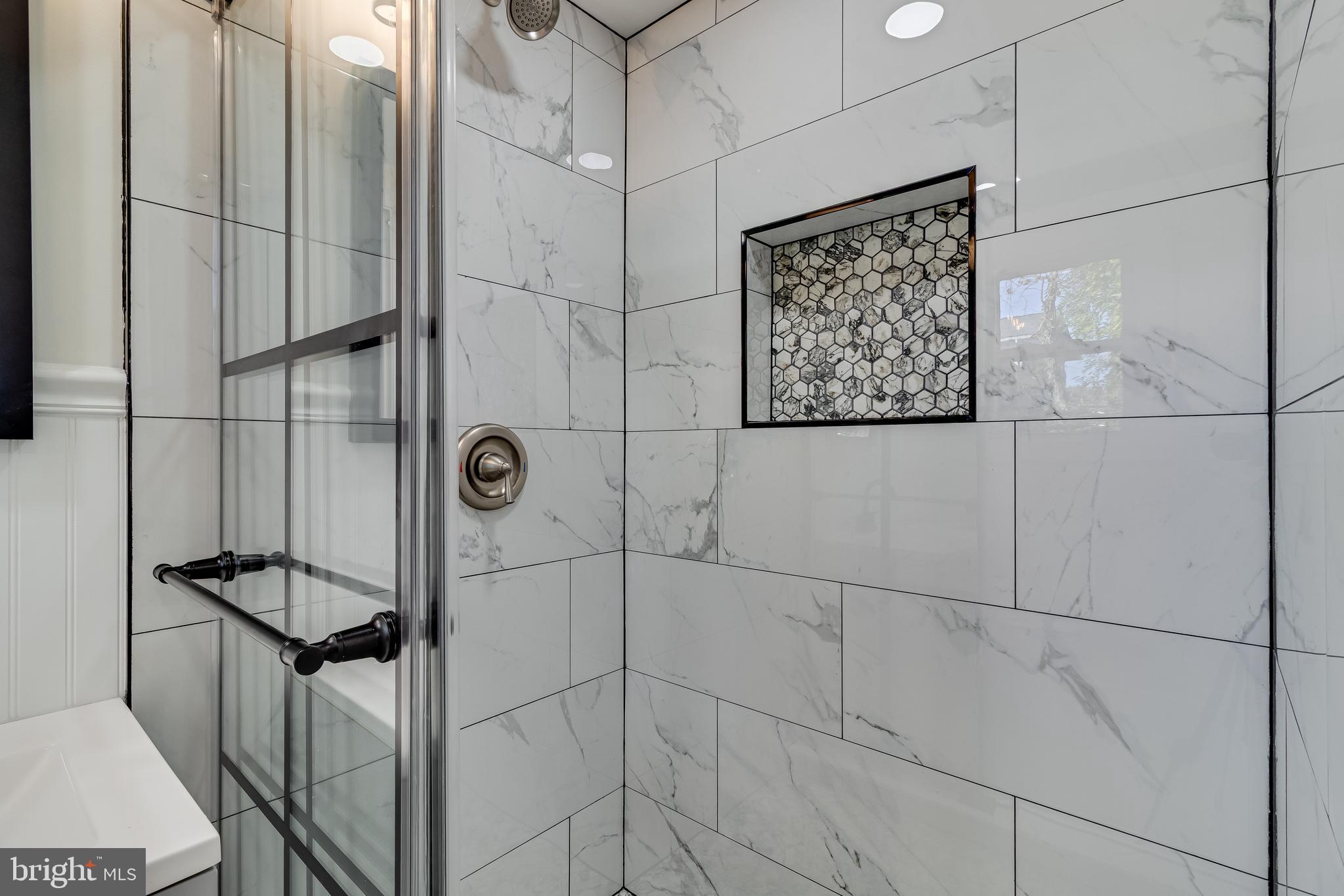 2804 Testway Avenue Fort Washington, MD 20744 - Photo 36 of 36 a bathroom with a shower