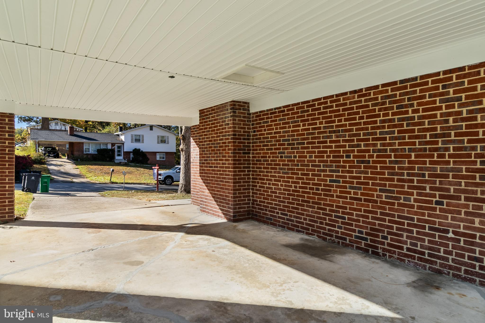 2804 Testway Avenue Fort Washington, MD 20744 - Photo 8 of 36 a view of a building with stairs