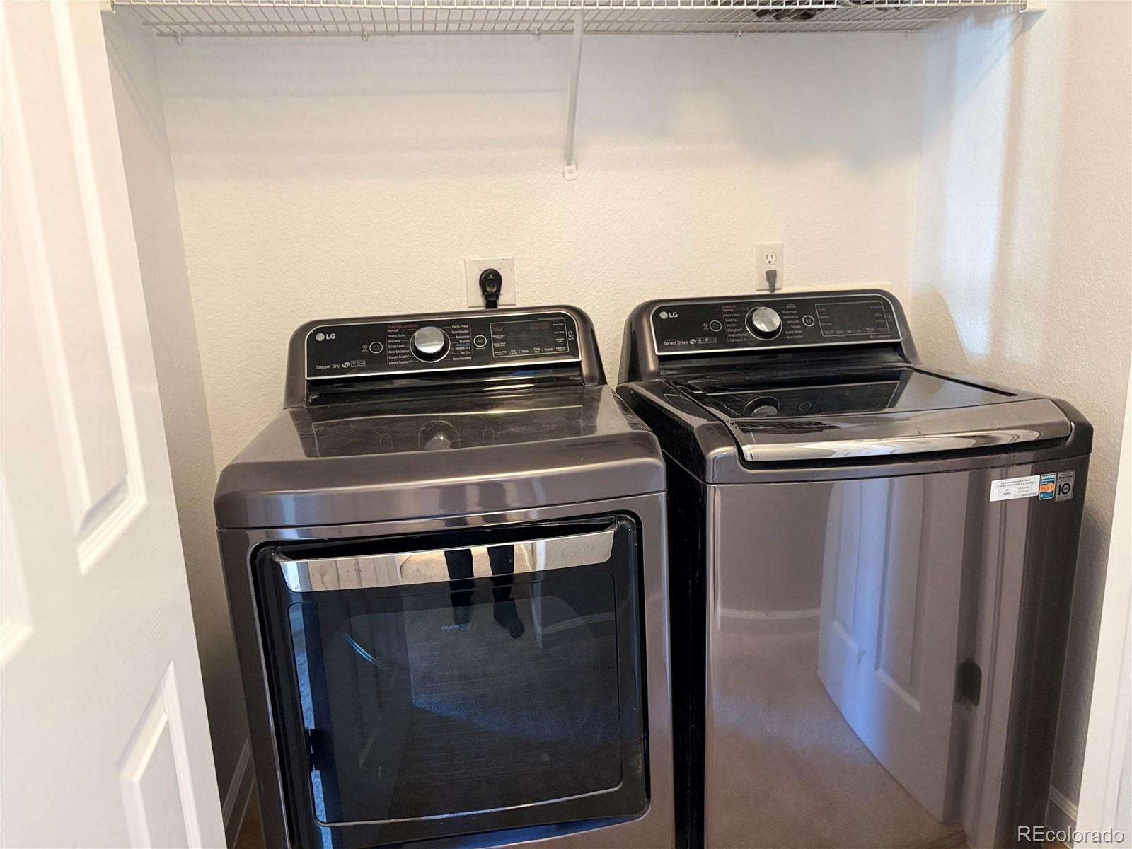 4608 Copeland Lane, Unit 101 Highlands Ranch, CO 80126 - Photo 16 of 16 a stove top oven sitting inside of a kitchen