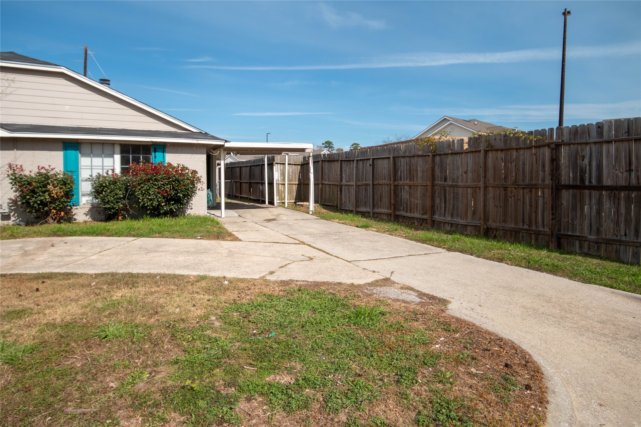 3013 Titleist Drive Spring, TX 77373 - Photo 2 of 24 Duplex unit in spring, a three bedrooms two baths with some updates