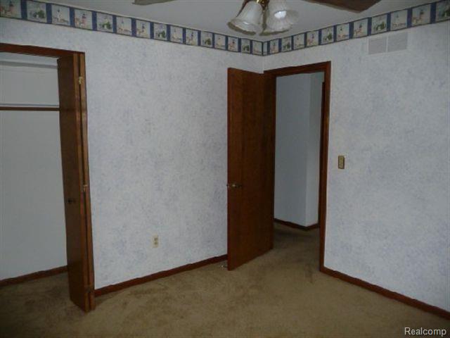 63455 Romeo Plank Road Ray, MI 48096 - Photo 16 of 21 17