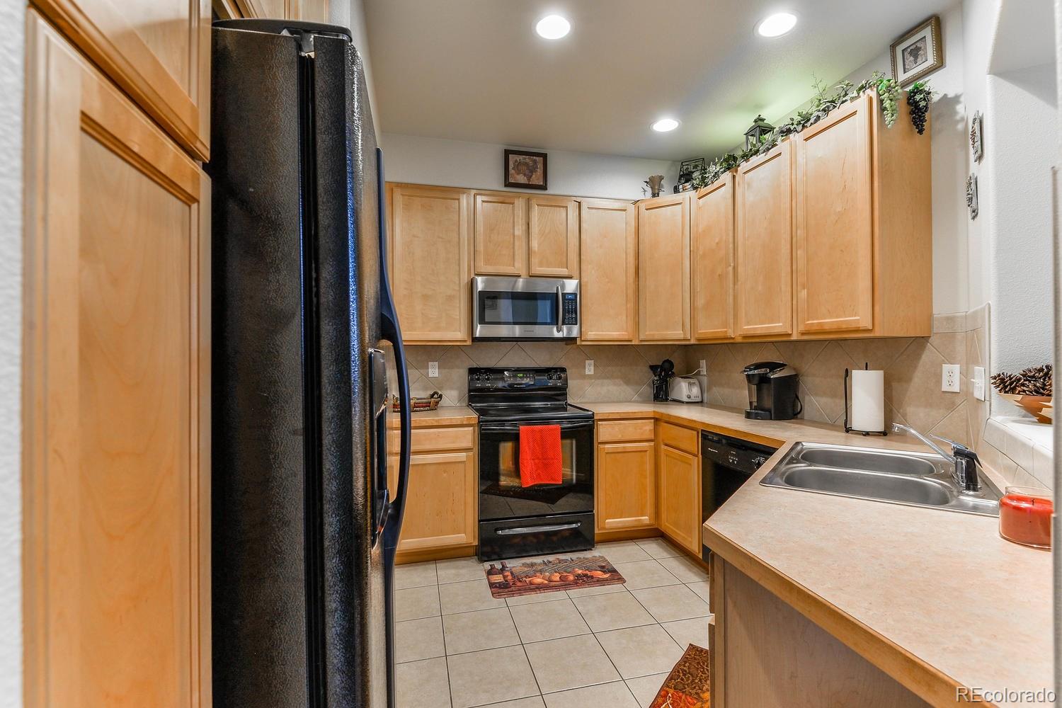 327 8th Street Berthoud, CO 80513 - Photo 13 of 32