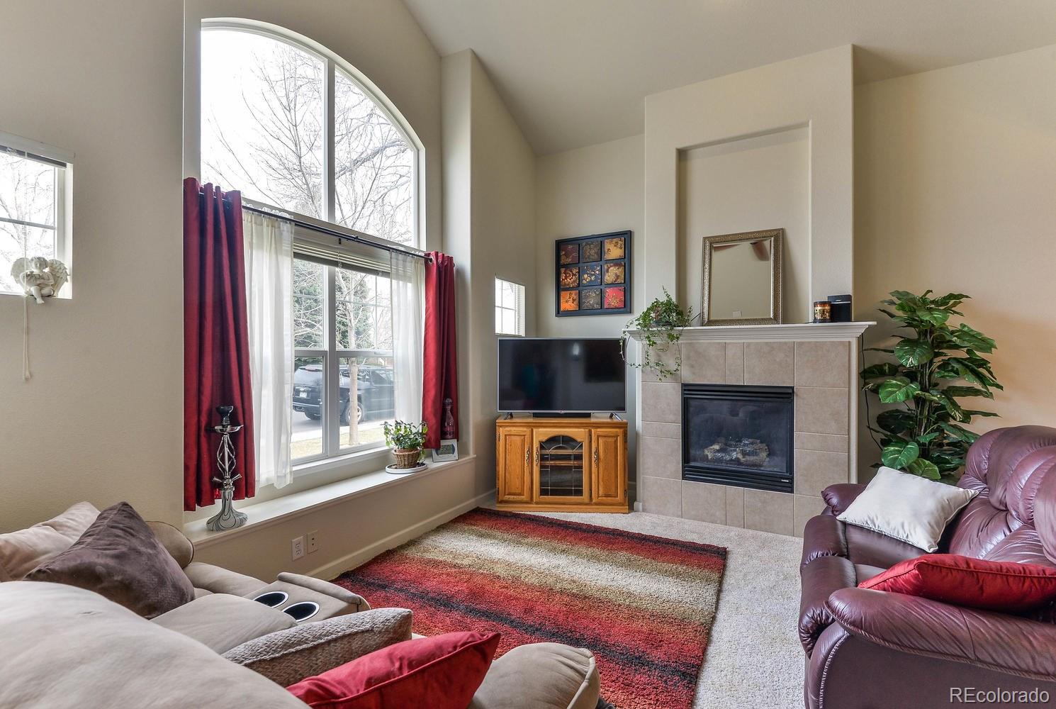 327 8th Street Berthoud, CO 80513 - Photo 5 of 32